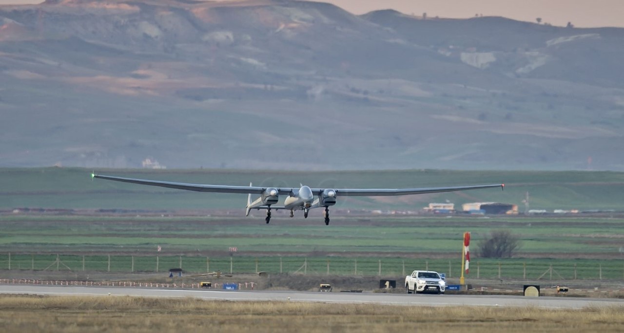 AKSUNGUR Turkish UAV (C)